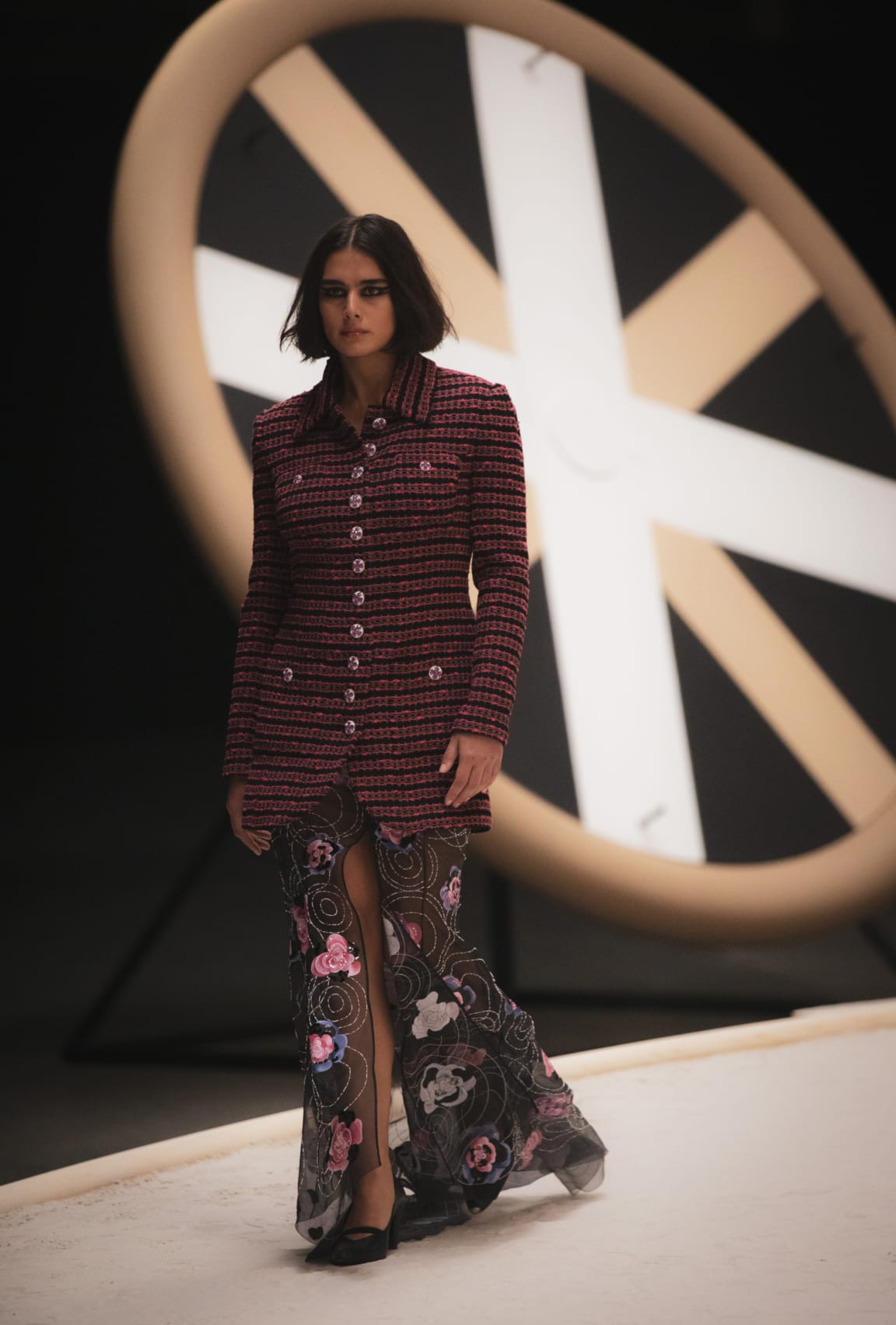 zoom - View 4 - Look 19 - Spring-summer 2022 Haute Couture - see full sized version