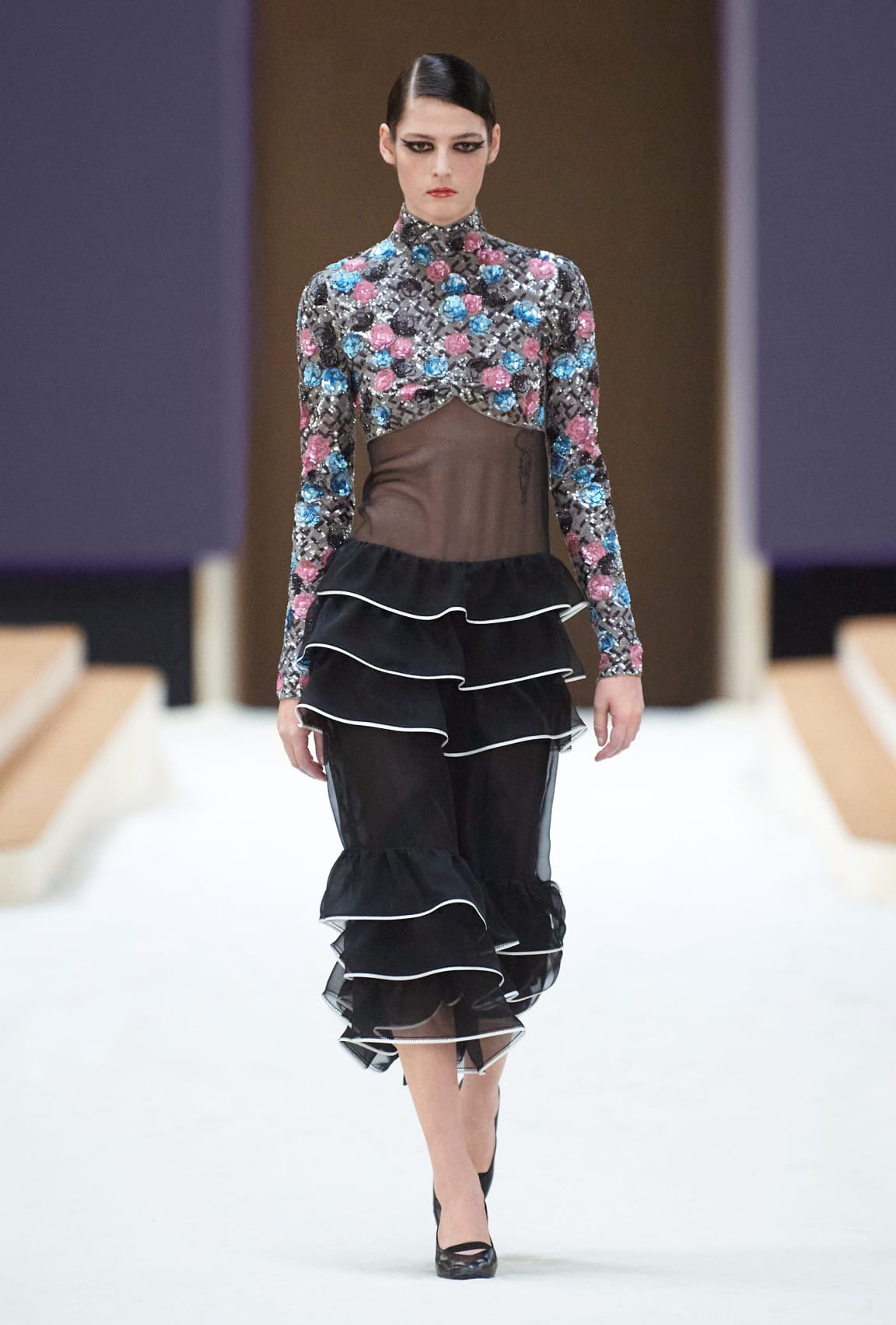 zoom - Image 1 - Look 31 - see full sized version