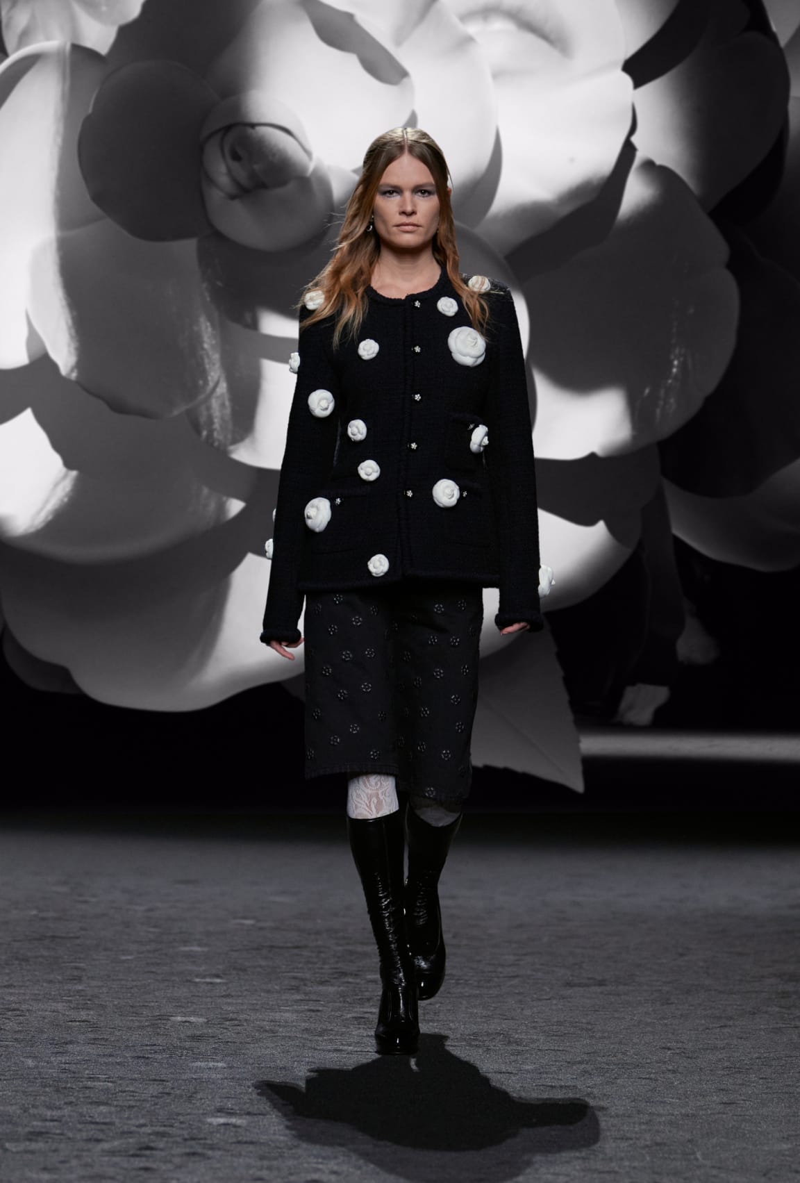 Zoom - Bild 1 - Look 9 - vollständige Größe anzeigen