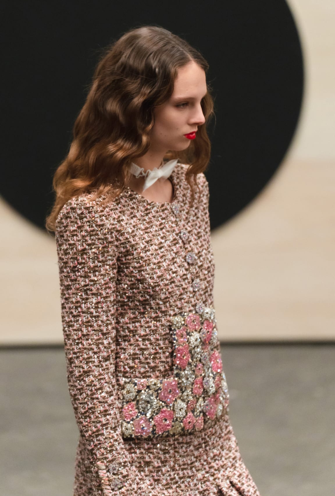 zoom - View 2 - Look 7 - Spring-Summer 2023 Haute-Couture - see full sized version