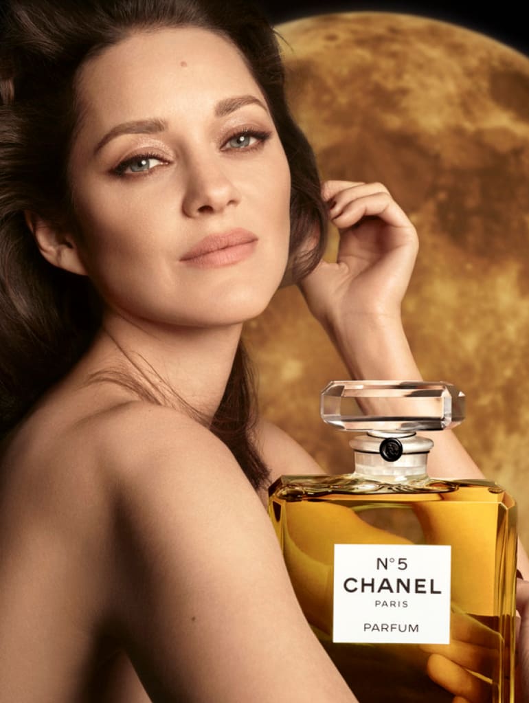 corte largo Ventana mundial empresario CHANEL Página Web Oficial: Moda, Perfume, Belleza, Relojería, Alta Joyería | CHANEL corte largo Ventana mundial empresario CHANEL Página Web Oficial: Moda, Perfume, Belleza, Relojería, Alta Joyería | CHANEL