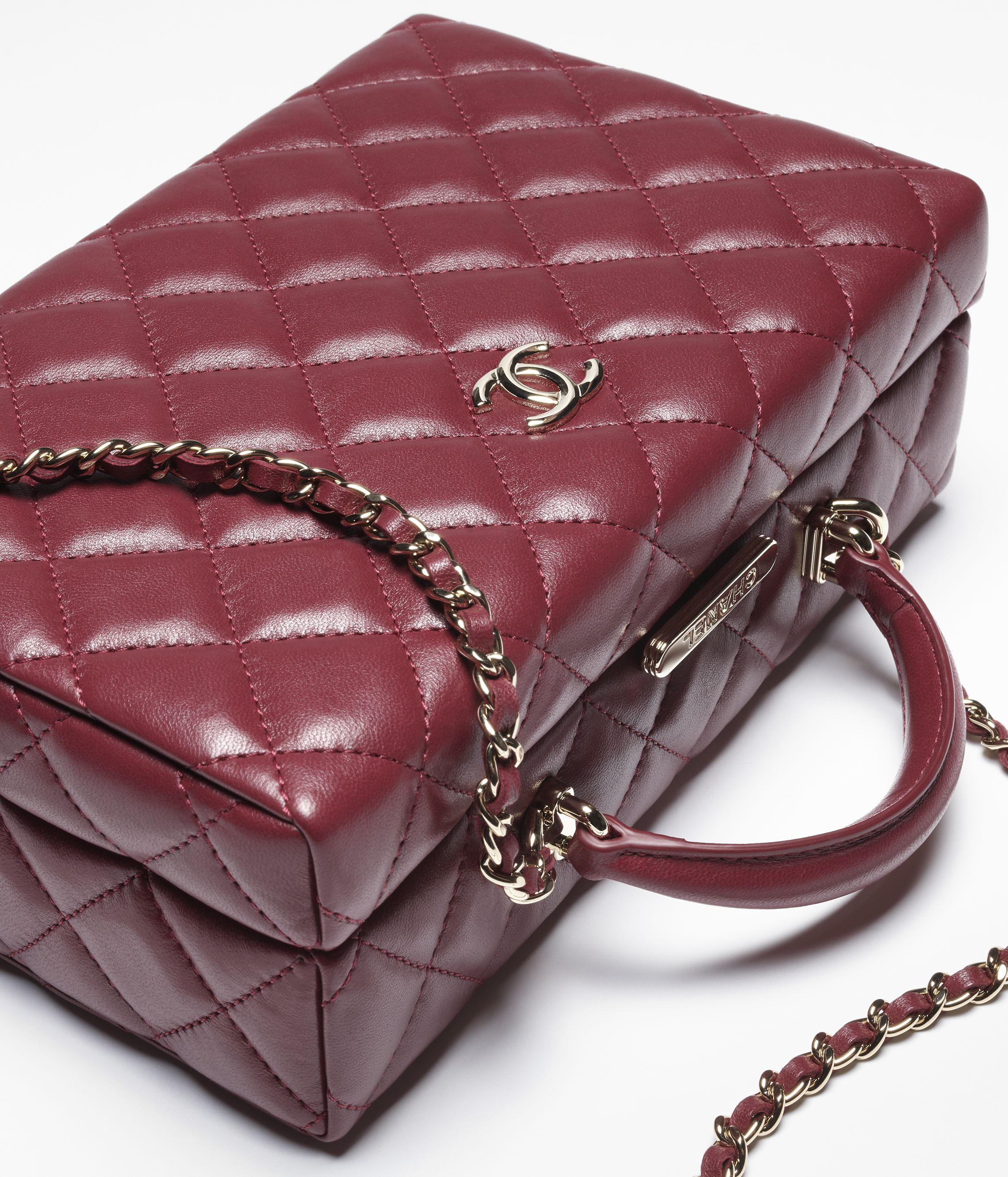 Box bag Lambskin gold tone metal burgundy Fashion CHANEL