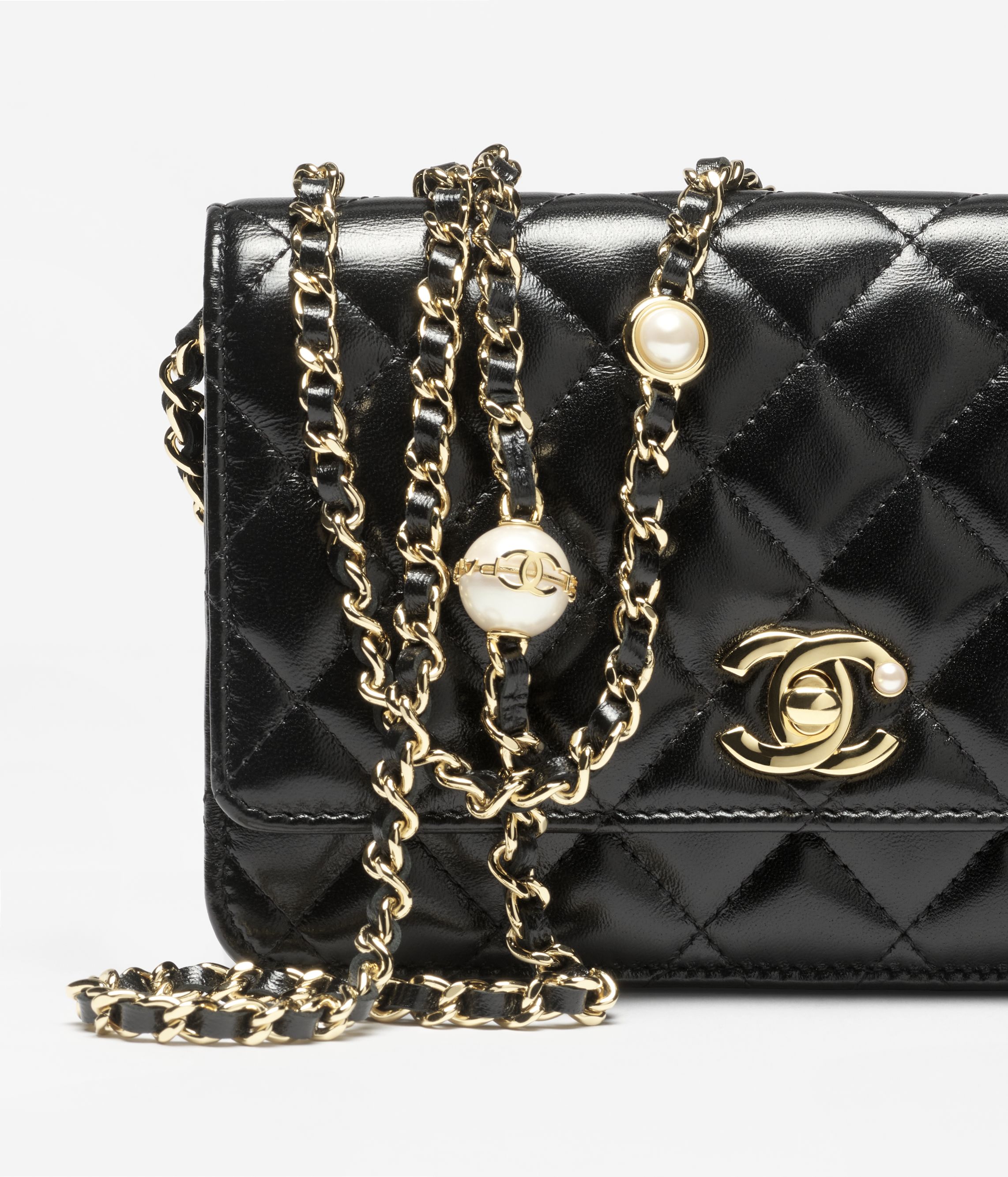 Small shopping bag, Shiny lambskin & gold-tone metal, black — Fashion | CHANEL Small shopping bag, Shiny lambskin & gold-tone metal, black — Fashion | CHANEL