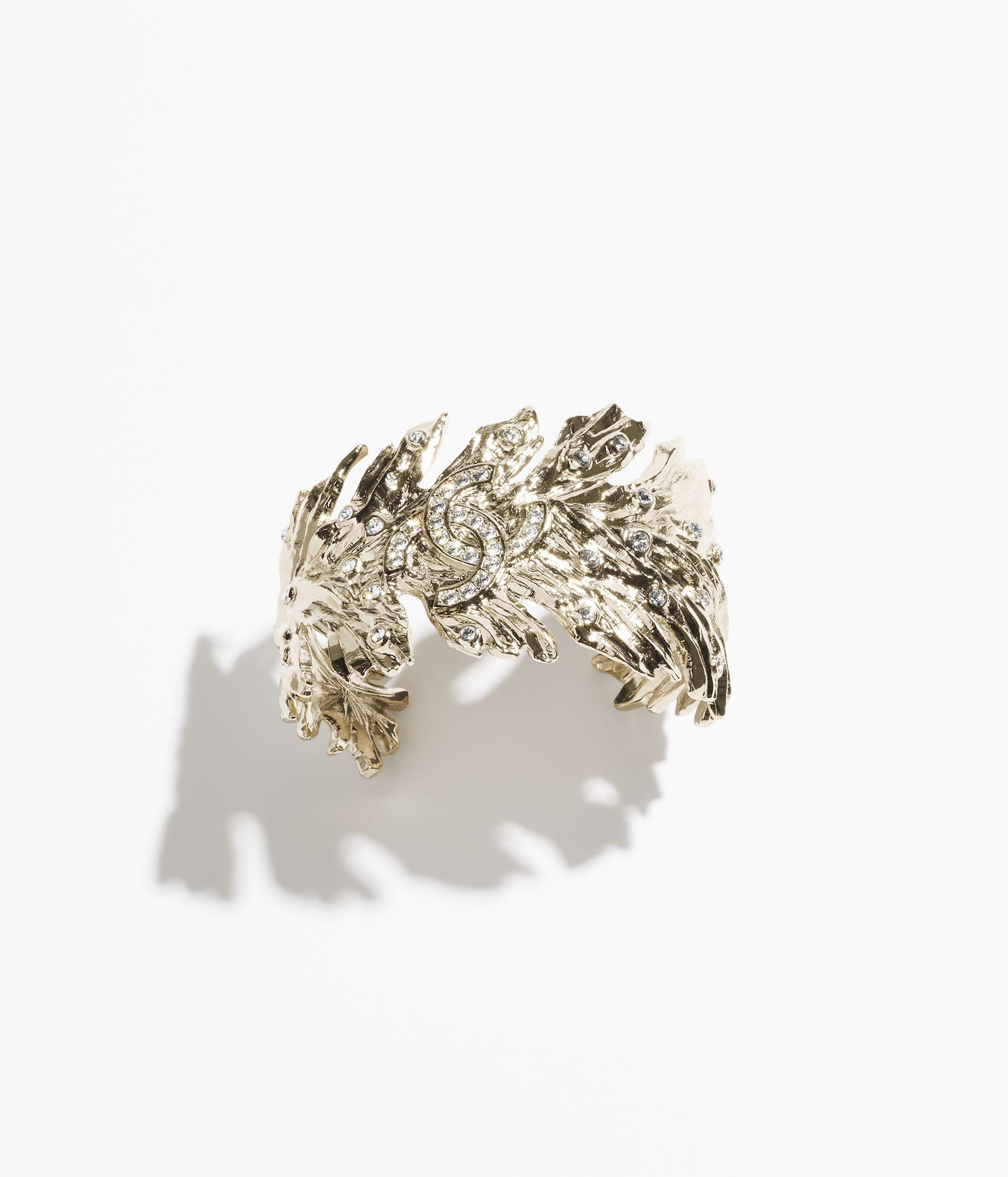 Cuff - Metal & strass, silver & crystal — Fashion | CHANEL