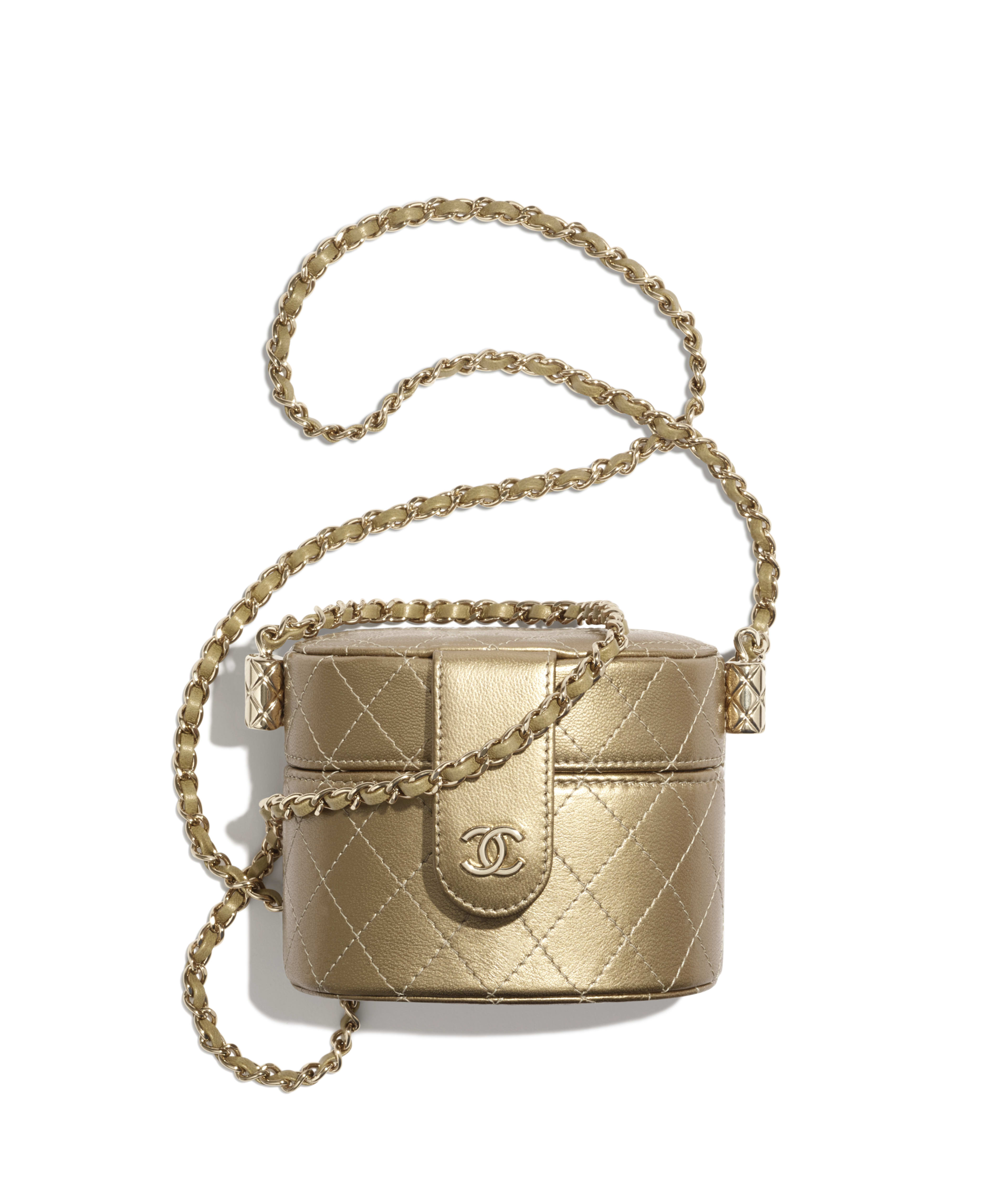 chanel round clutch with chain price