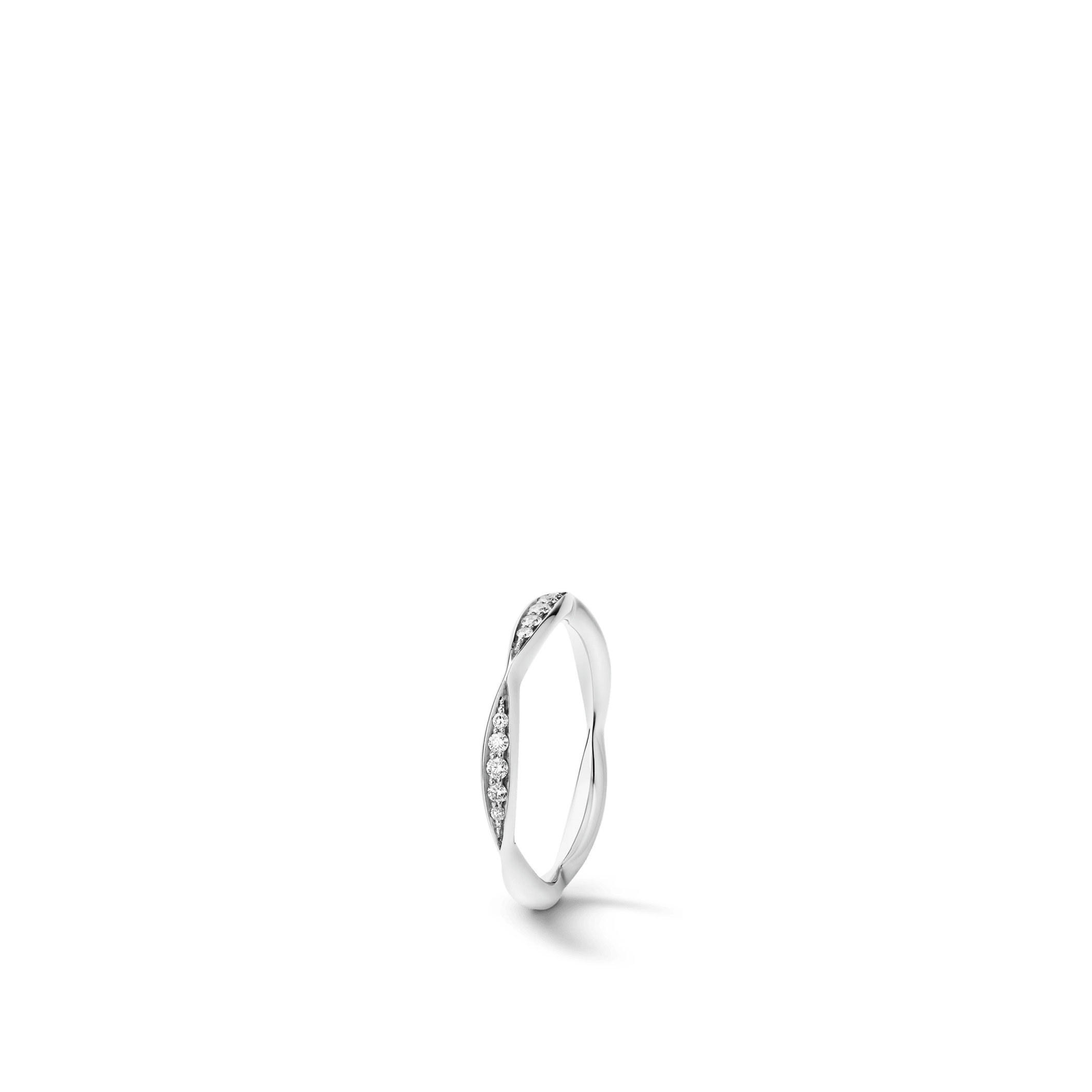 camelia-wedding-band-diamond-