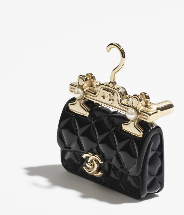 Brooch - Metal, resin & glass pearls — Fashion | CHANEL Brooch - Metal, resin & glass pearls — Fashion | CHANEL