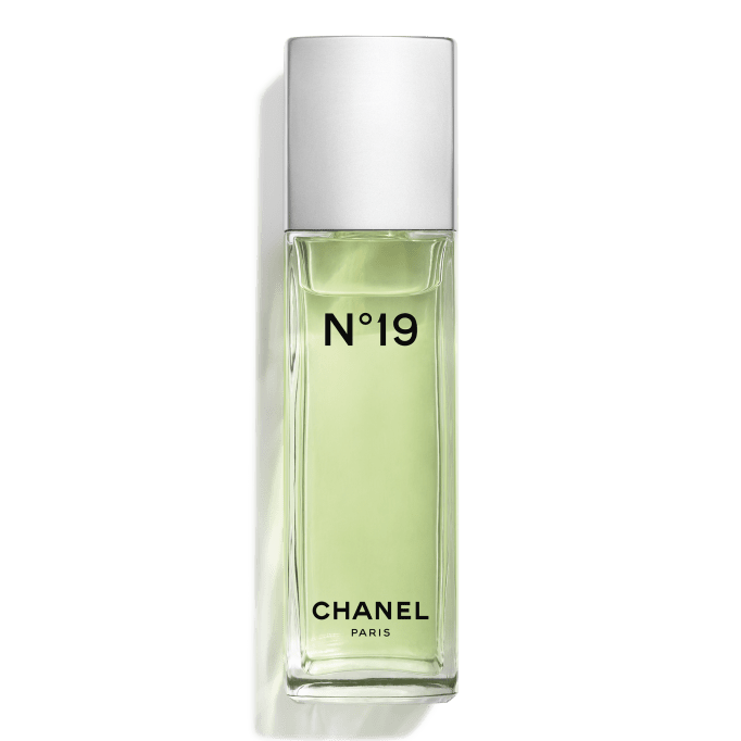 CHANEL N°19 EAU DE TOILETTE 100ml香水 - 香水(女性用)