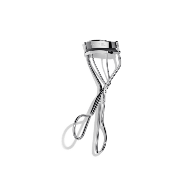 Chanel shop eyelash curler