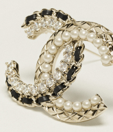 大人気♡パールが目を惹く》【CHANEL】ブローチパール (CHANEL