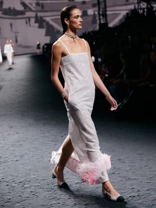 Dress Glittered Lace Embroidered with Feathers, White & Light Pink Ref. P74824 V66383 NN420