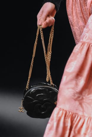 Evening Bag Shiny Aged Calfskin & Gold-Tone Metal, Black Ref. AS4445 B14468 94305