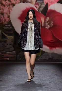ジャケット - プレタポルテ — ファッション | CHANEL シャネル ジャケット - プレタポルテ — ファッション | CHANEL シャネル