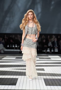 Chanel vest discount