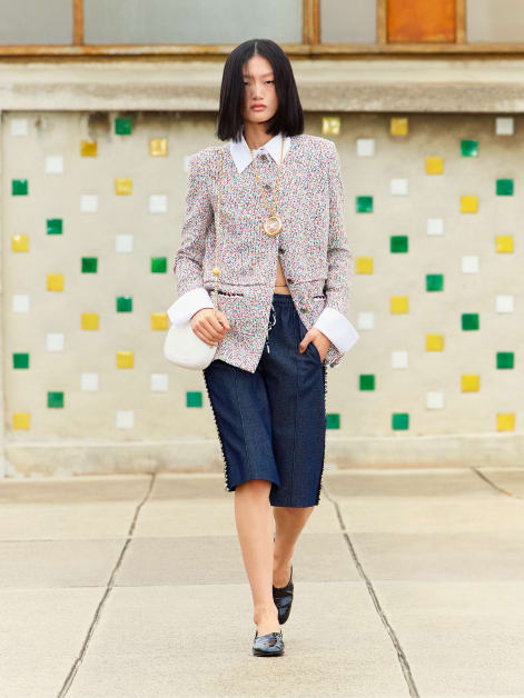 Look 25