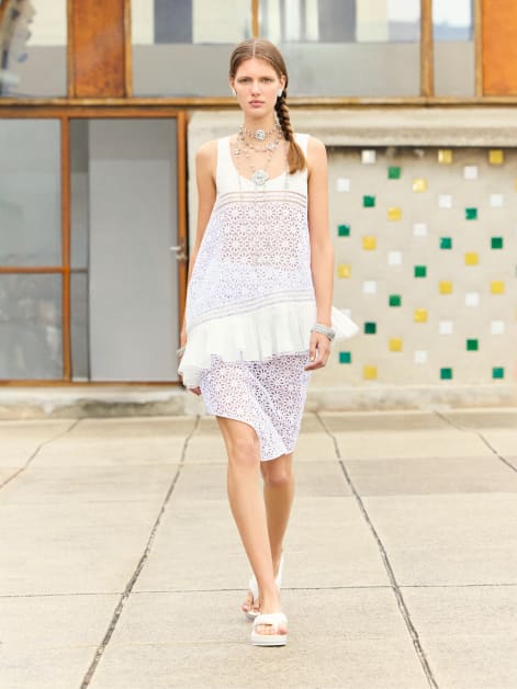 Look 72