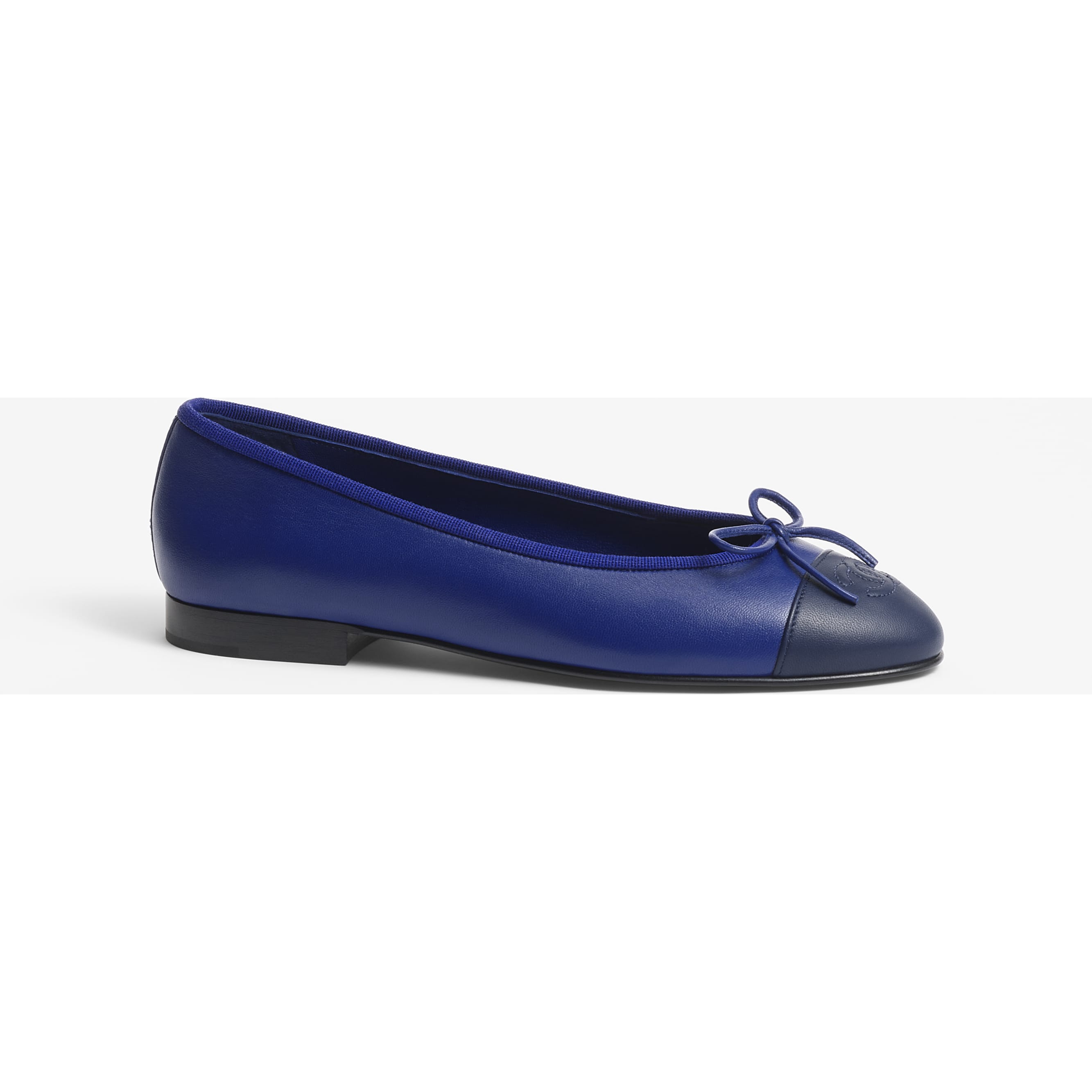 Ballet flats - Lambskin & patent calfskin, black — Fashion