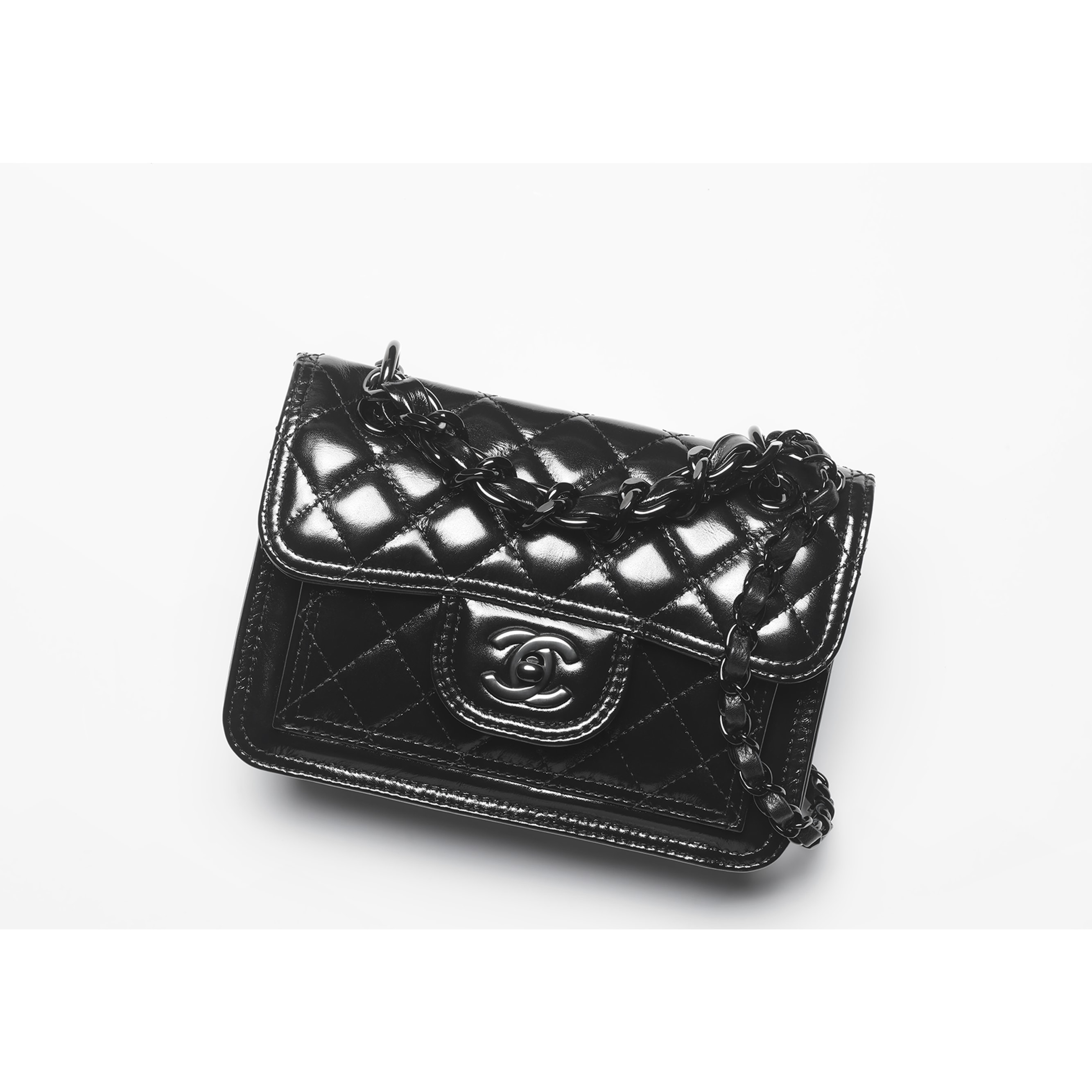 Shop CHANEL Mini Flap Bag (AS4413 B14566 94305) by MissRosa