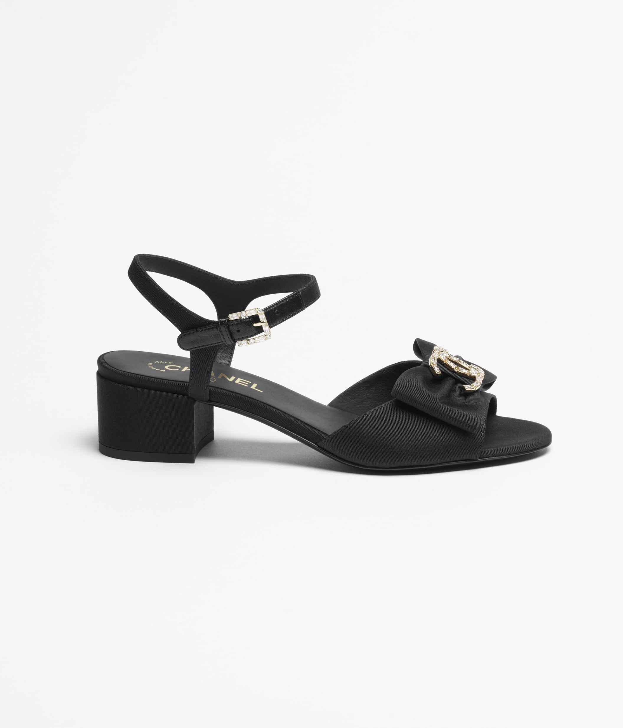 Chanel new season shoes store
