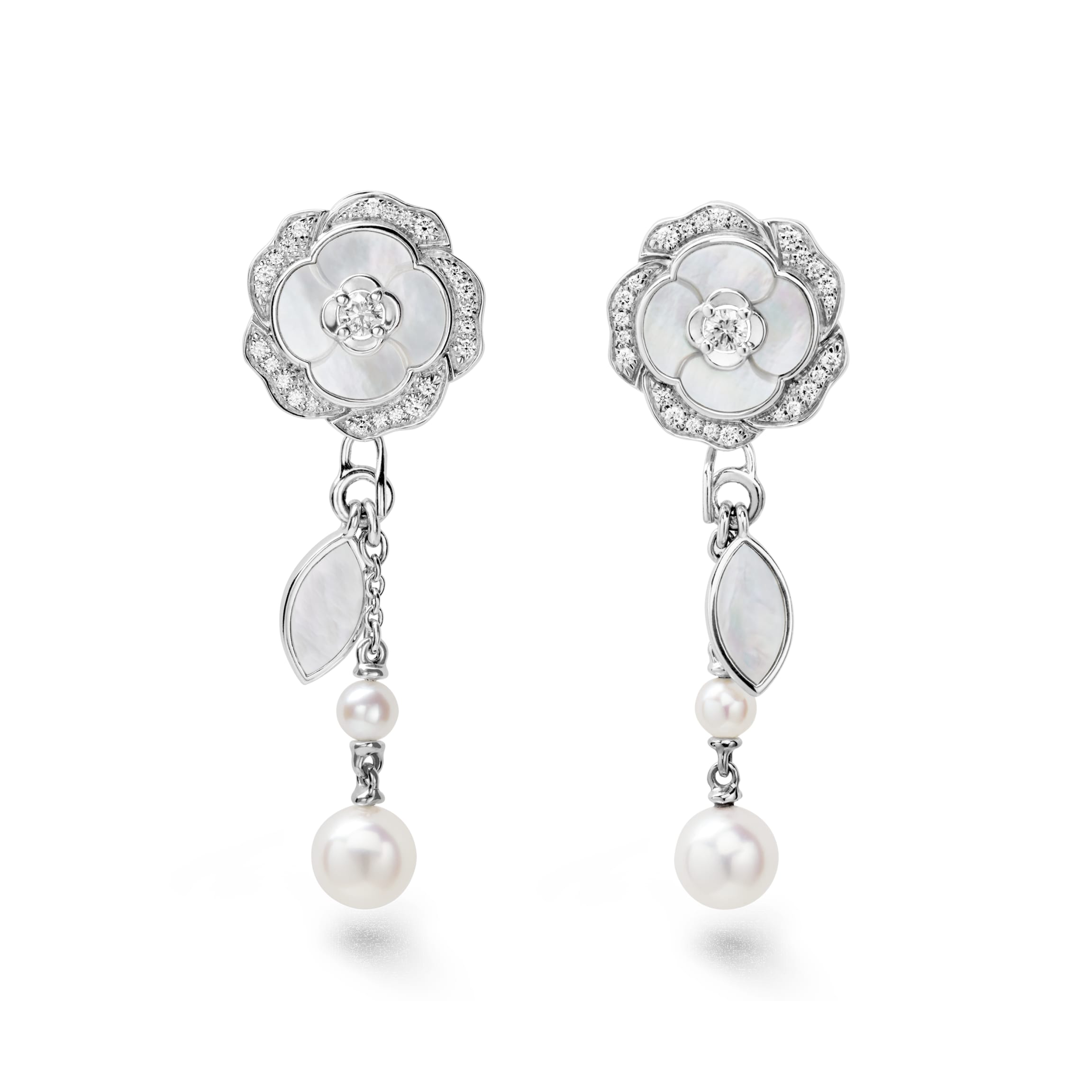 Earrings Fine Jewelry Chanel Browse our selection of chanel earrings, find vintage or new, fashion or fine for those seeking a little piece of luxury. earrings fine jewelry chanel