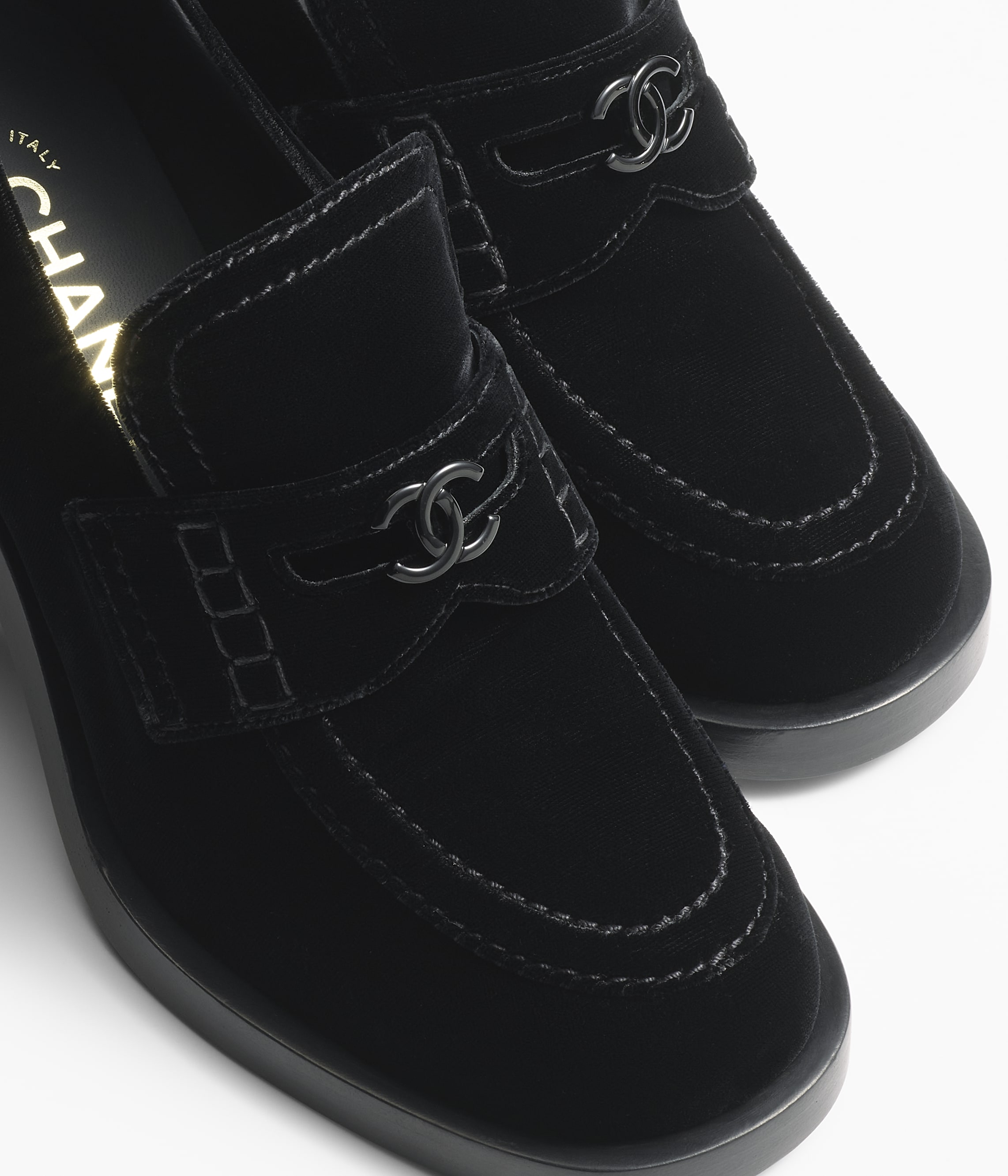 Moccasins - Velvet, black — Fashion