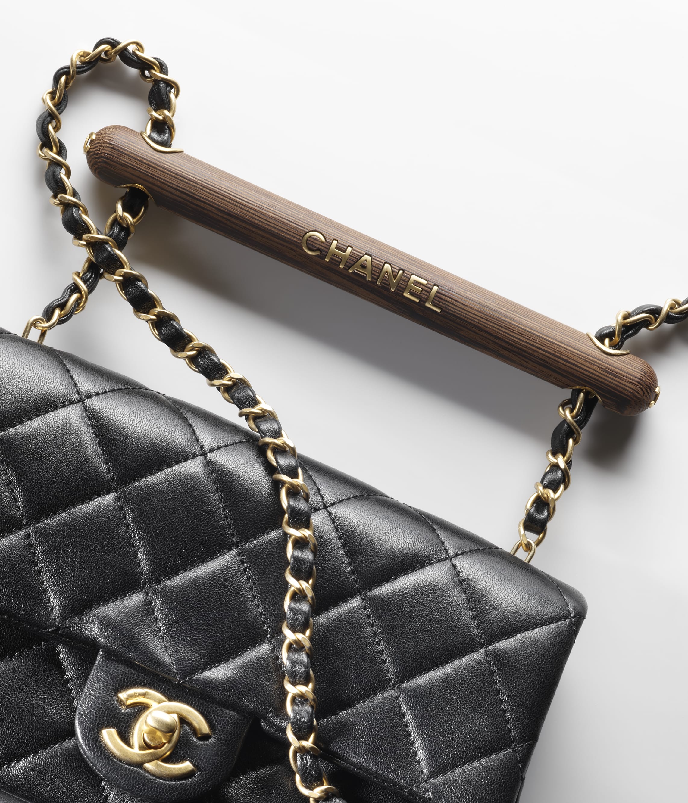 Chanel Classic Vertical Pearl Clutch With Chain