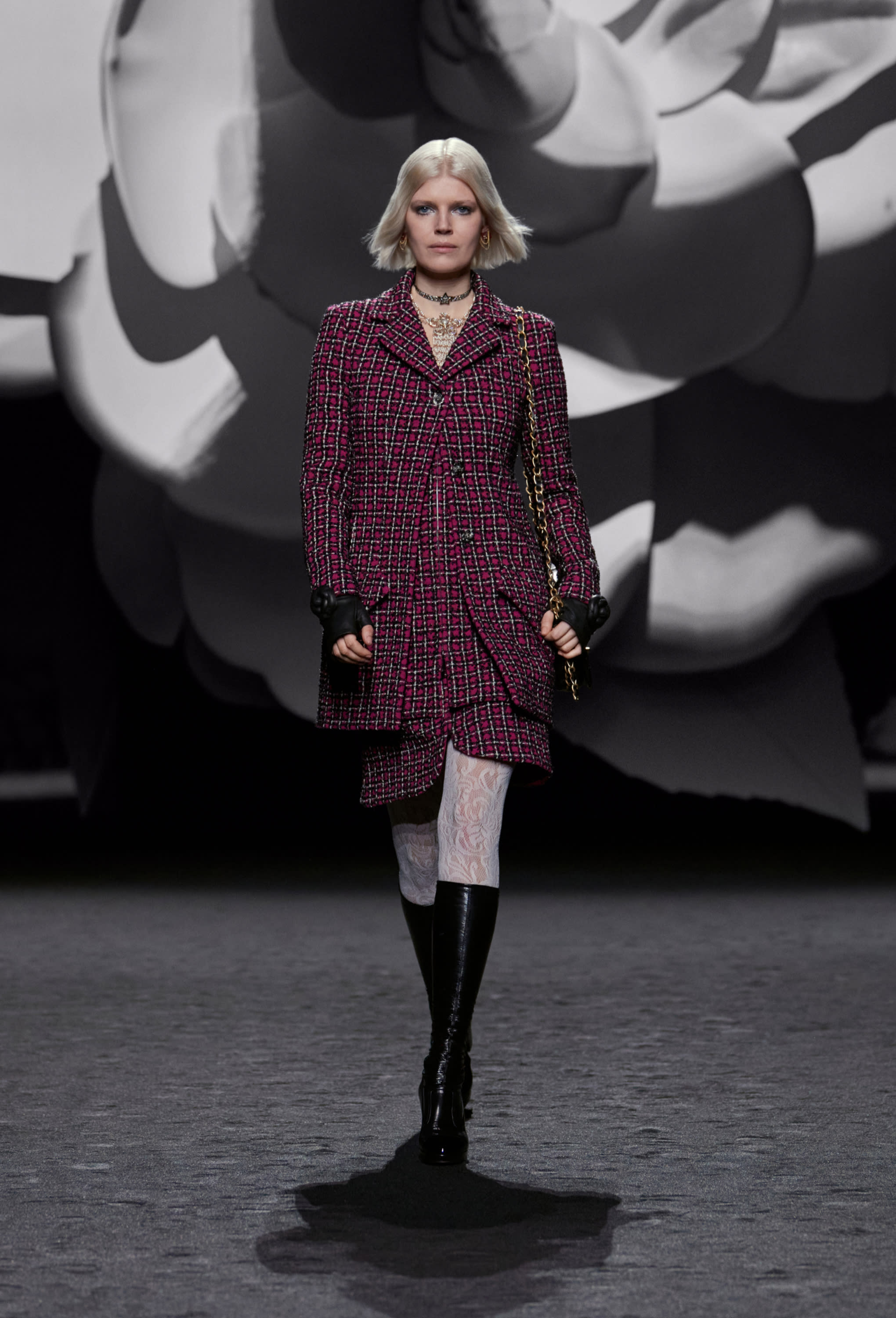 Dress - Iridescent cotton & wool tweed, black & multicolor — Fashion |  CHANEL