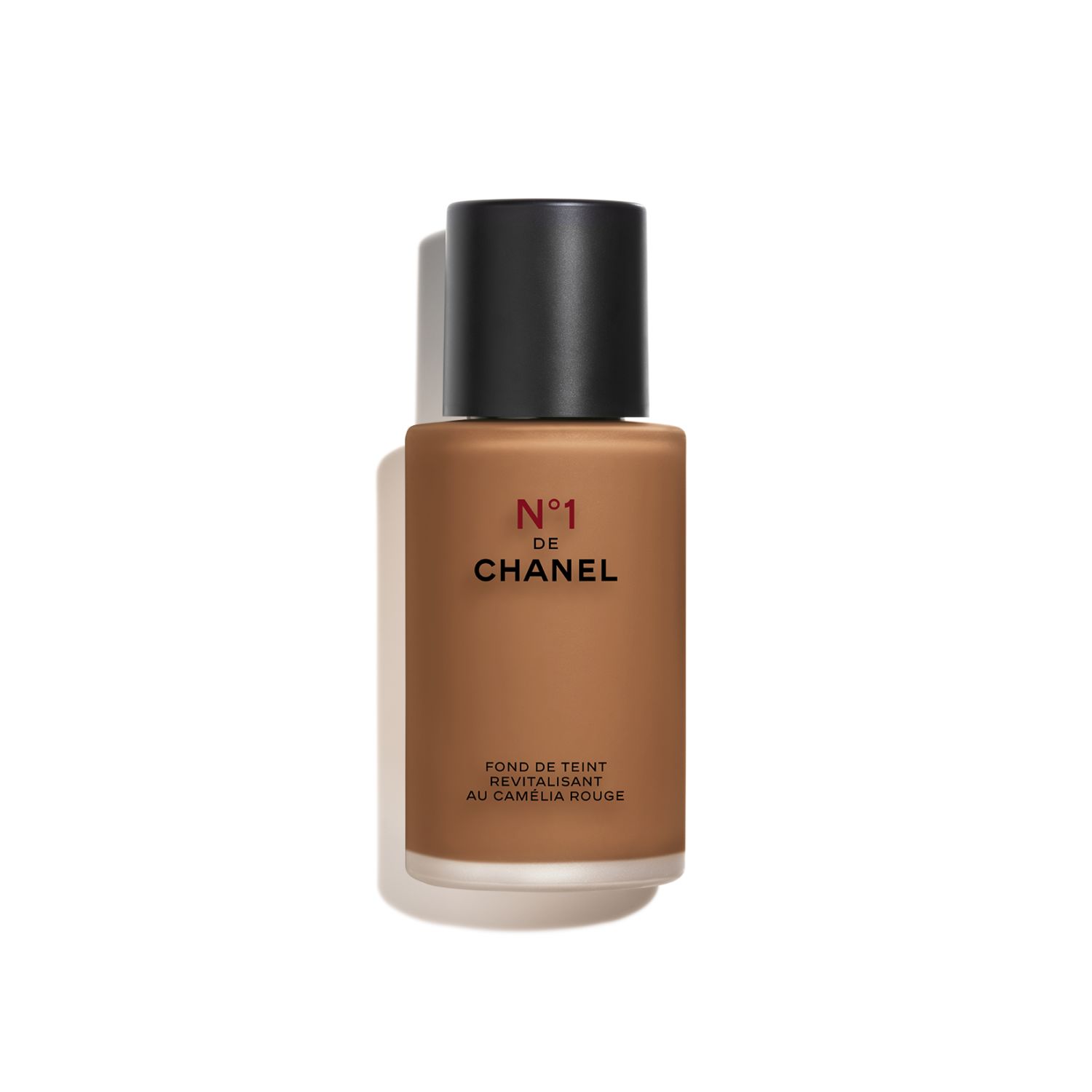 CHANEL N°1 DE CHANEL REVITALISIERENDE FOUNDATION Verleiht Leuchtkraft - Spendet Feuchtigkeit - Schützt BD133 Beige Doré 30 ml - Teint-Grundierungen -