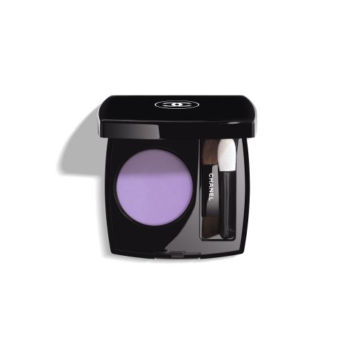 Chanel Ombre Essentielle Multi-use Longwearing Eyeshadow In White