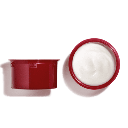 Smooths – Nourishes – Protects