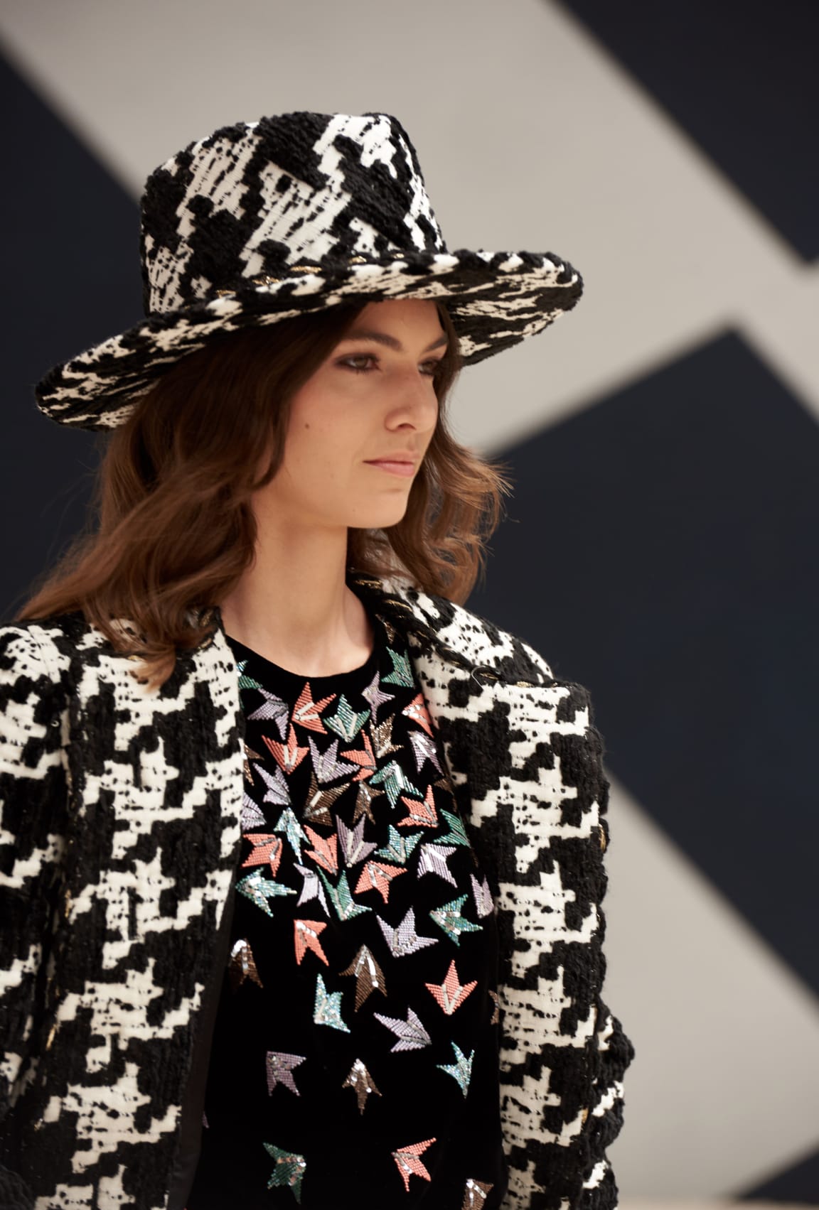 zoom - View 2 - Look 9 - Fall-winter 2022/23 Haute Couture - see full sized version