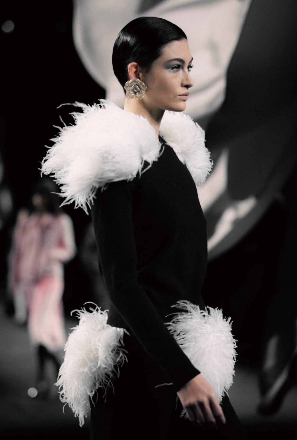 zoom - View 2 - Look 18 - Fall-winter 2023/24 - see full sized version