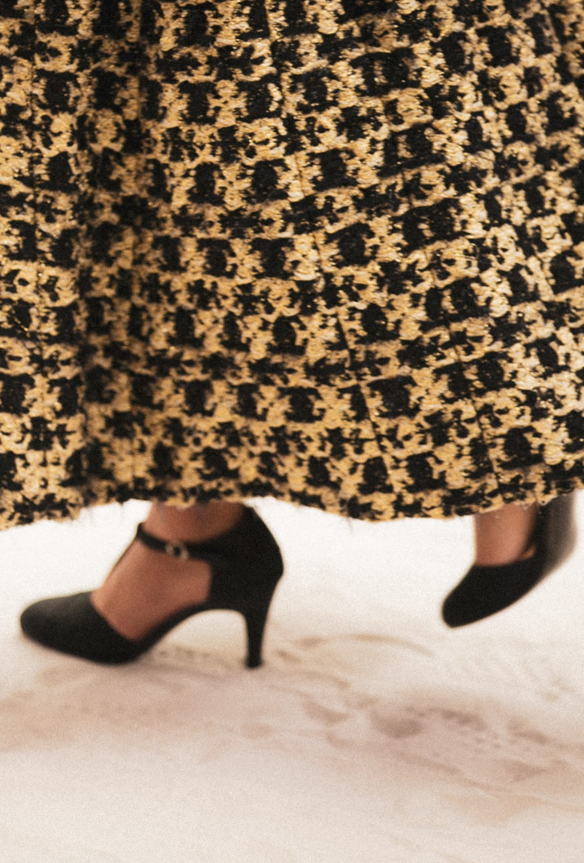 zoom - View 2 - Look 18 - Fall-winter 2022/23 Haute Couture - see full sized version