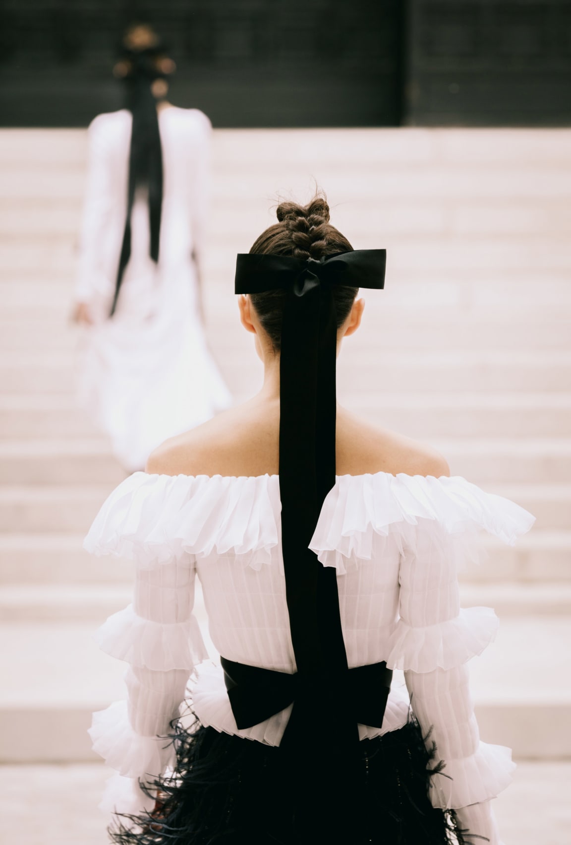 zoom - View 4 - Look 32 - Fall-winter 2021/22 Haute couture - see full sized version