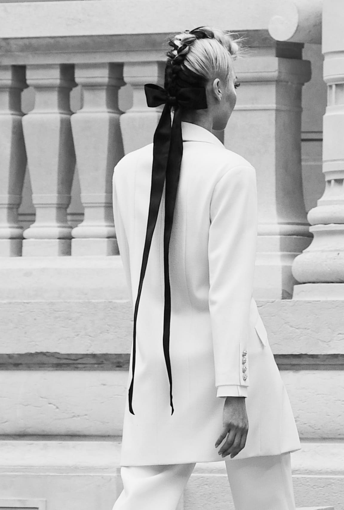 zoom - View 3 - Look 23 - Fall-winter 2021/22 Haute couture - see full sized version